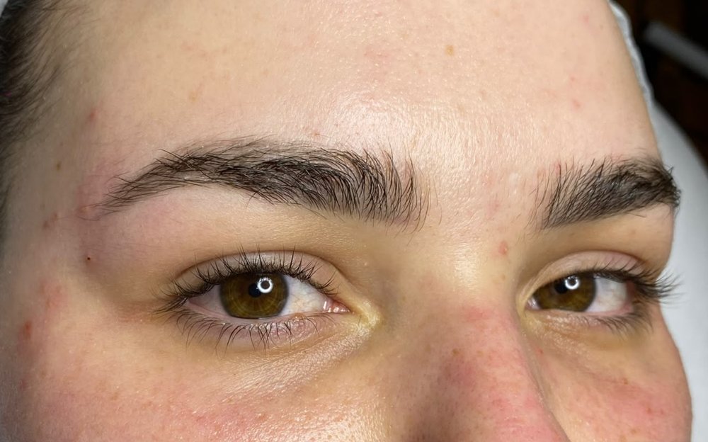 Brow lamination: antes